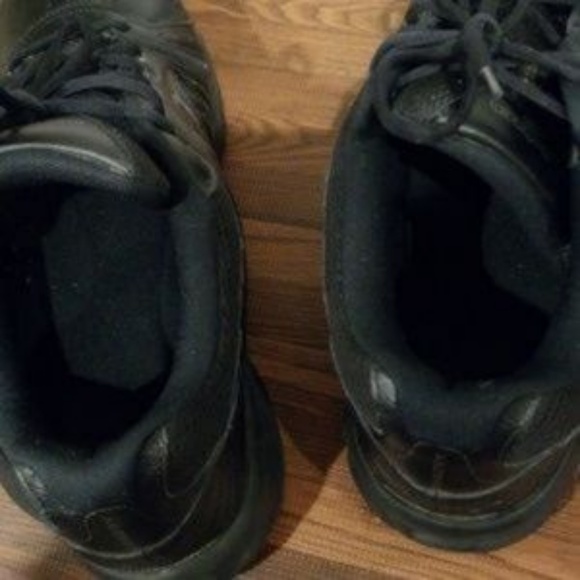 Men New Balance black work shoes size 11.5 - A2 - Picture 7 of 7